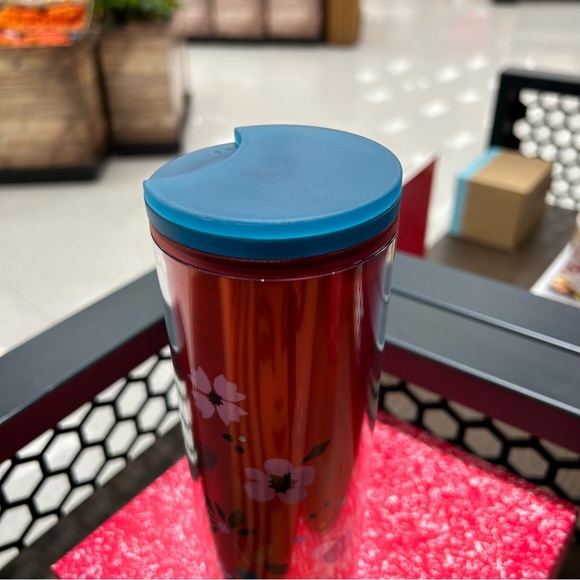 Starbucks Love Confetti Hearts Iridescent Tumbler Hot Cold Reusable Cup NWT 2023 - Picture 8 of 13